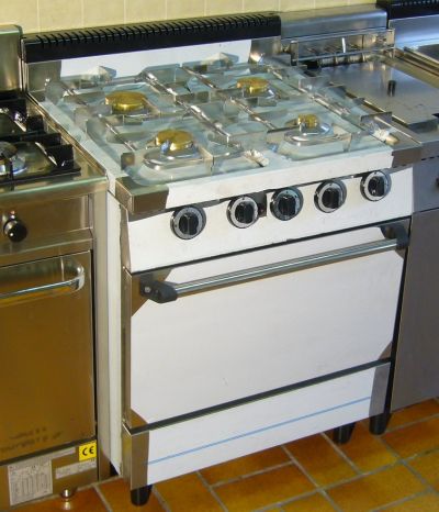 Abbildung: Gas-Vollherd 700x700 mm - neu